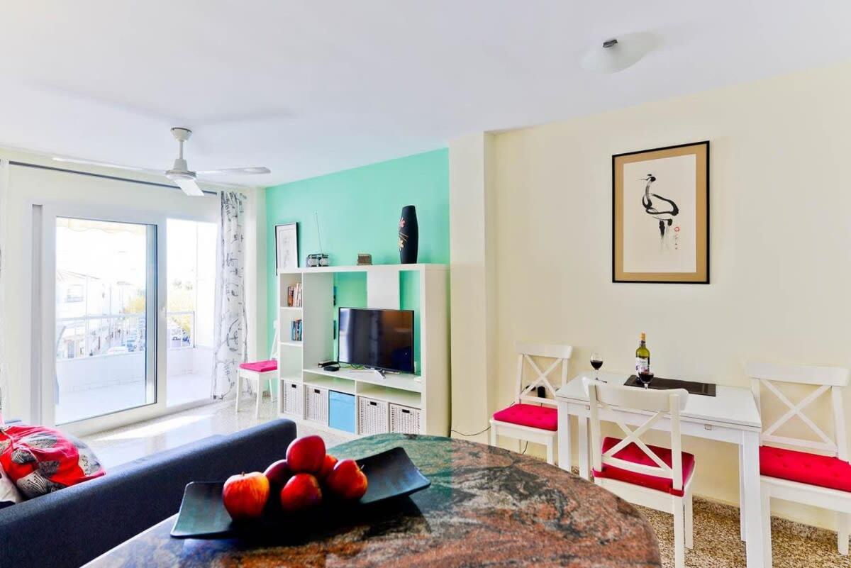 Acapulco Playa Apartment Nerja Ngoại thất bức ảnh