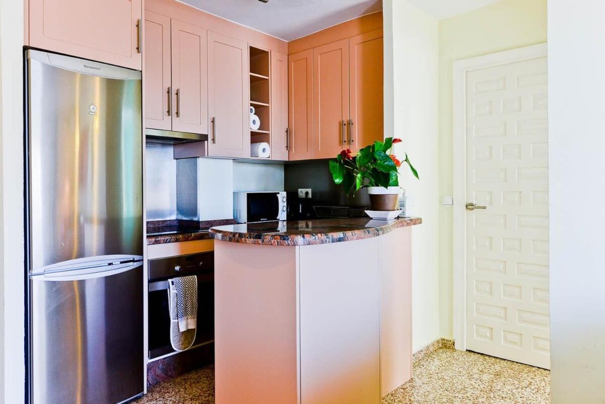 Acapulco Playa Apartment Nerja Ngoại thất bức ảnh